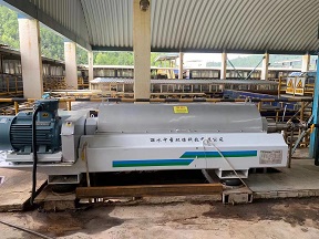 三（sān）相離（lí）心機調試現場設備